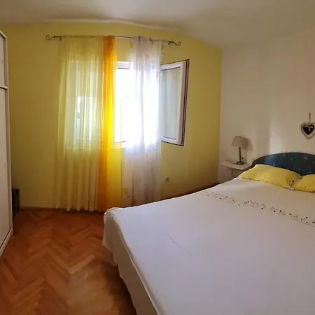 Lägenhet Silva, 50m From Makarska