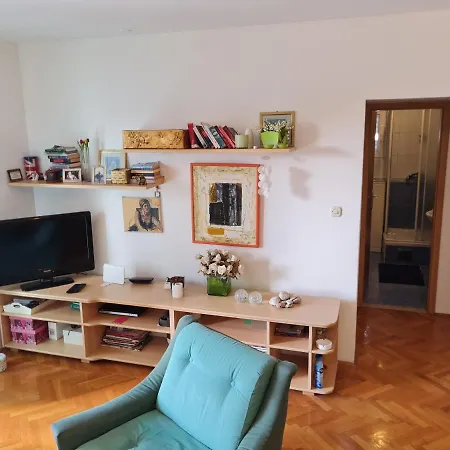 Apartment Silva, 50m From Makarska