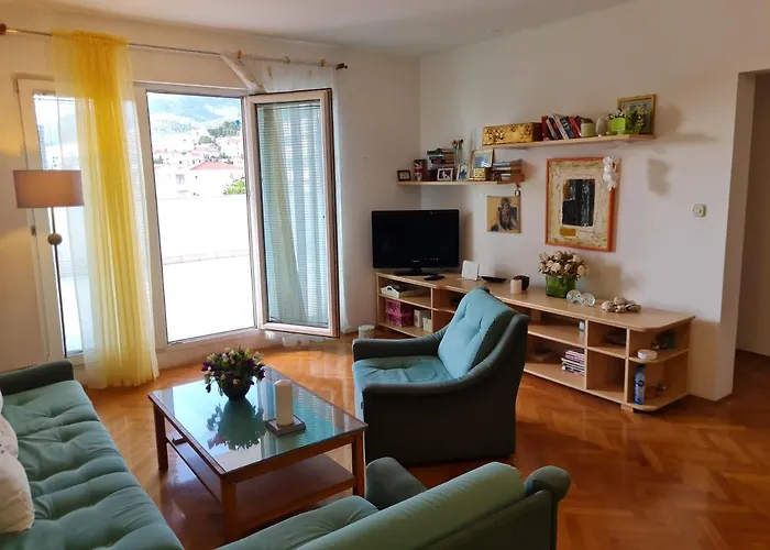 Apartment Silva, 50m From *